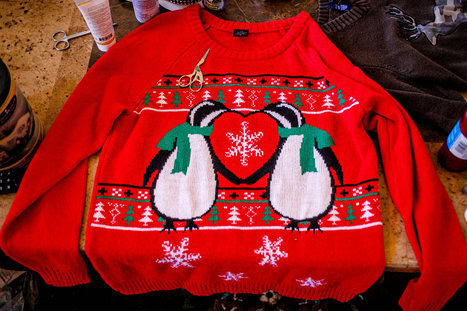 Ugly christmas sweater 5 below hotsell